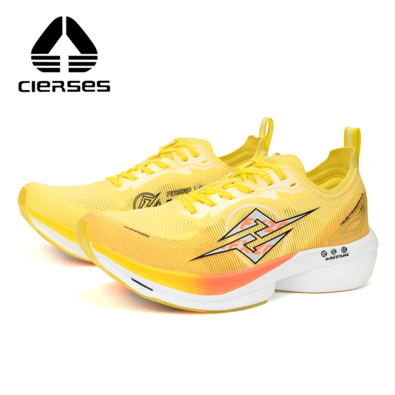 CIERSES MFXZG Carbon Plate Mar - đánh giá và giá Ultragear Running